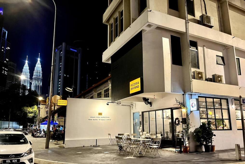 Apartamento #211 M101 Dang Wangi Klcc View Pool By Livin Kuala Lumpur Exterior foto
